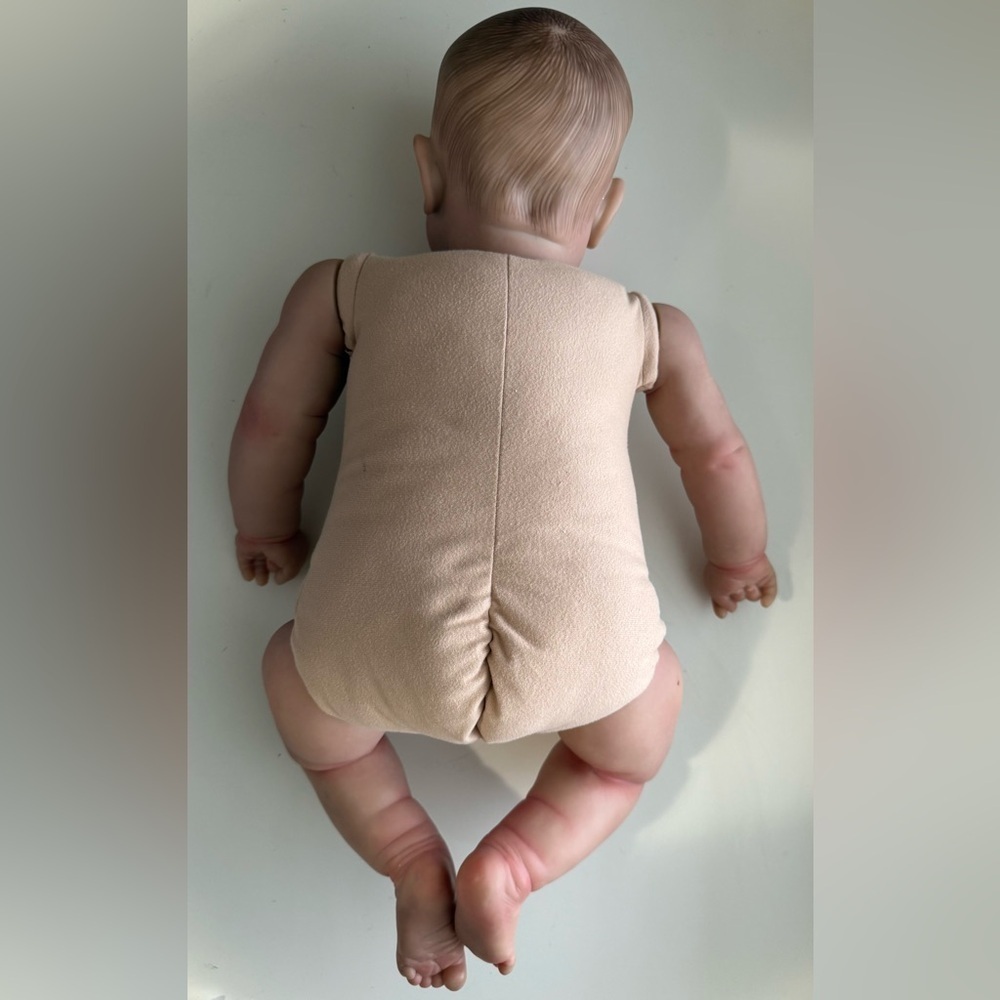 20β Realistic Baby Twins - Silicone and cloth - Picture 12 of 16